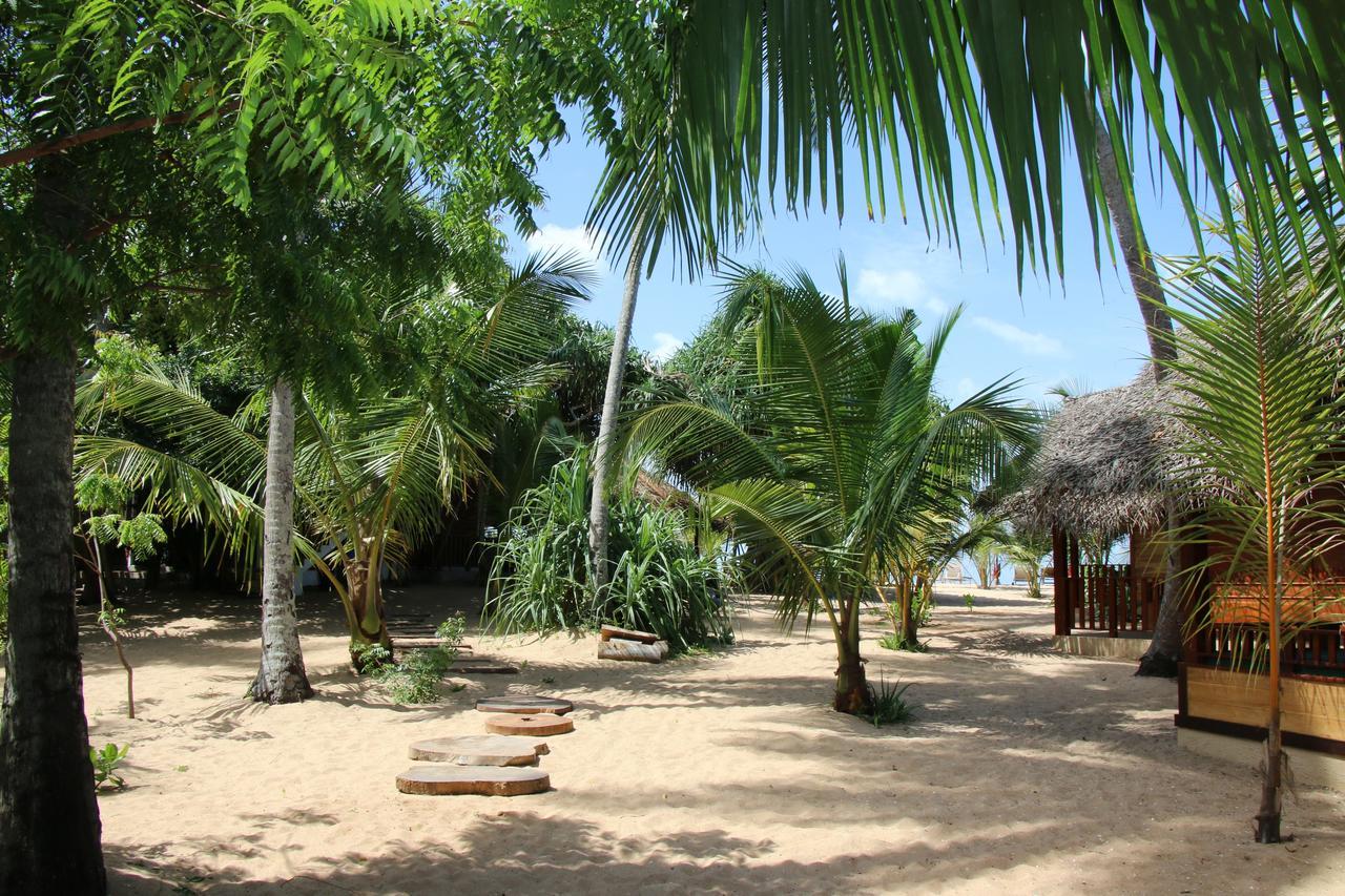 Shiva'S Beach Cabanas Tangalle Εξωτερικό φωτογραφία